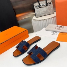 Hermes Slippers